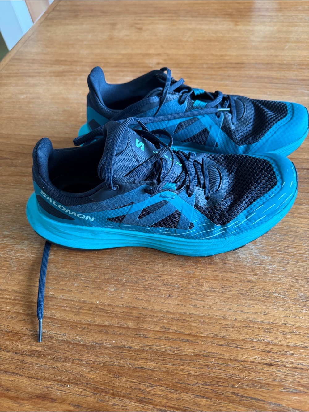 Salomon Ultra Flow trail running shoes M9